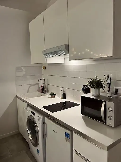 Apartament T2 - Vue Tour Eiffel